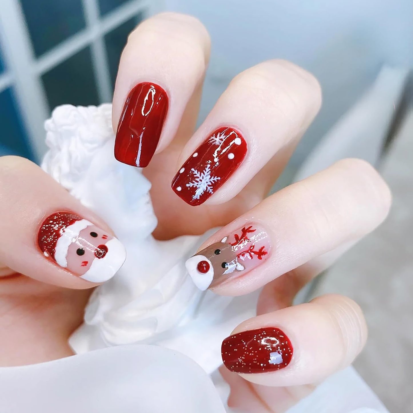 24Pcs Christmas Press on Nails Short Square Fake Nails Santa Claus Full Cover Glue on Nails with Cute Elk Snowflake Design Glossy Stick on Nail Red Coffin Acrylic False Nails for Women Christmas Decor
