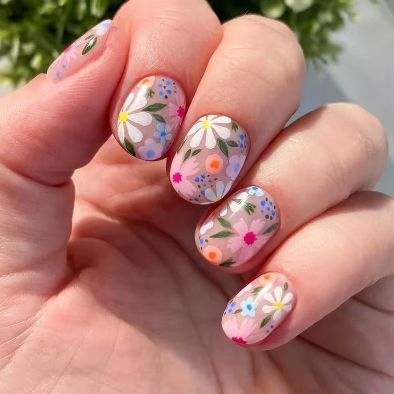 24Pcs Elegant Fairy White Flower Press-On Nails with Pink French Tips - Short Square Design for Effortless DIY Manicure