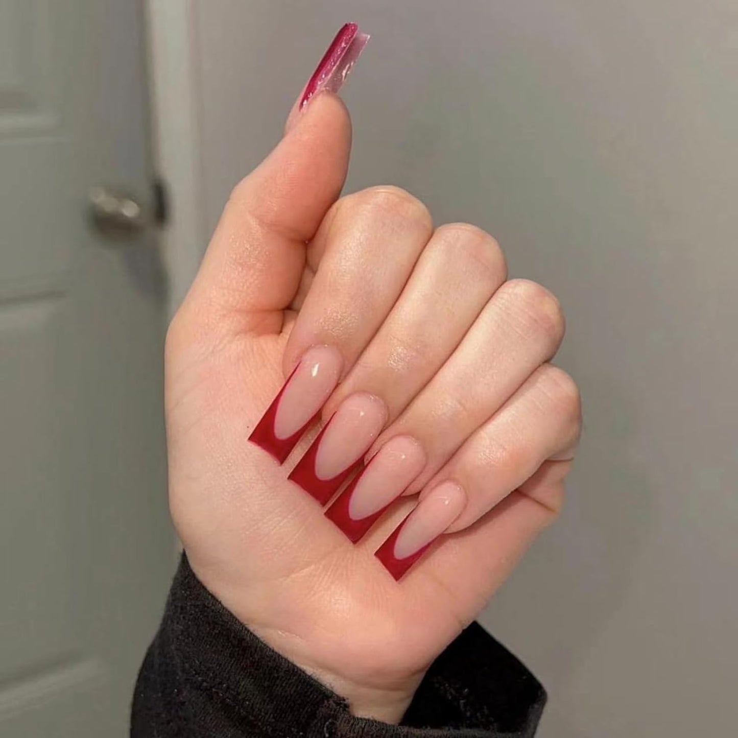 Gothic Glam: 24 Pcs Long Square Red French Tip Press-On Nails - Glossy Squoval Acrylics