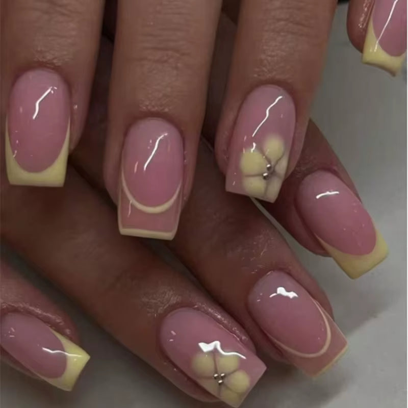 24Pcs Elegant Fairy White Flower Press-On Nails with Pink French Tips - Short Square Design for Effortless DIY Manicure