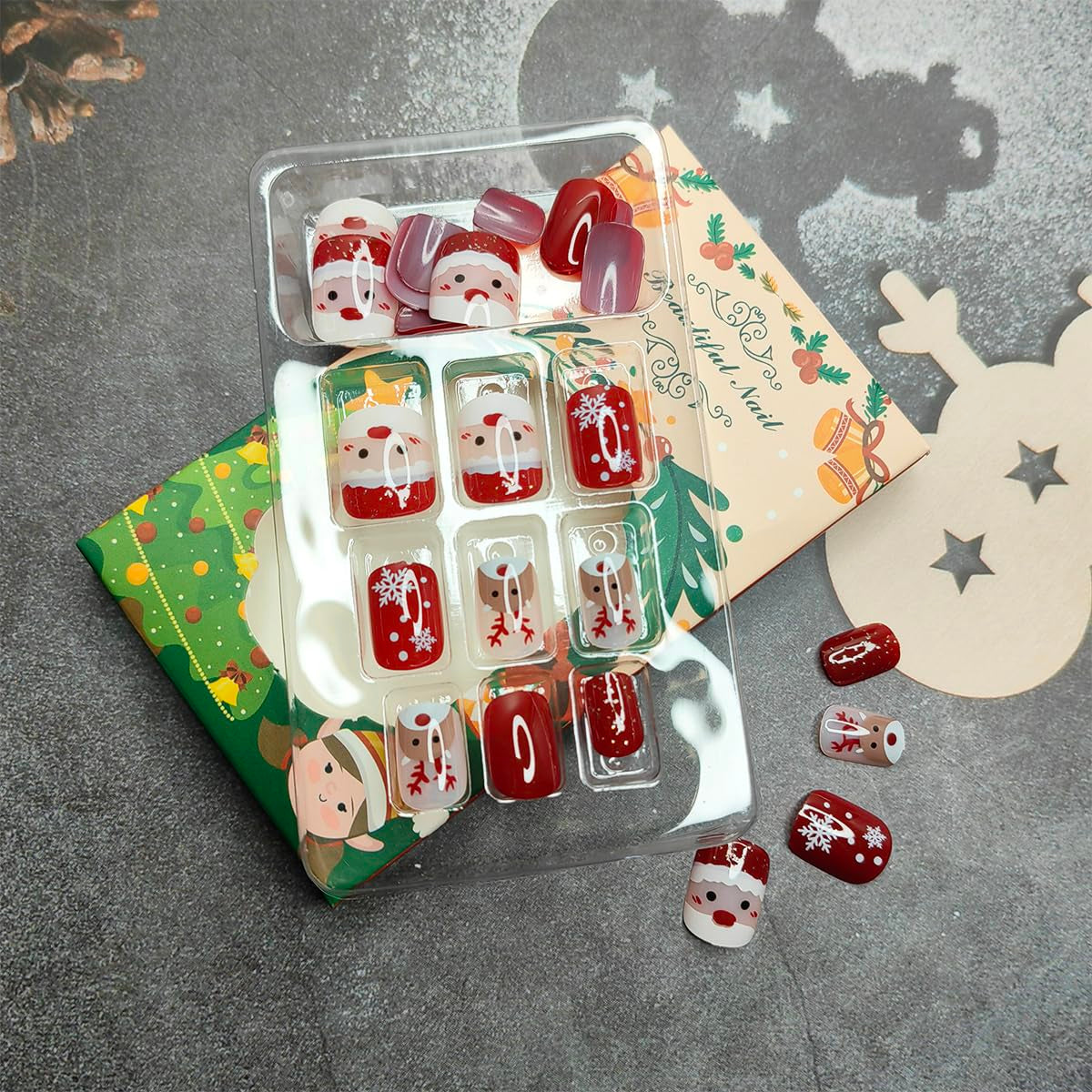24Pcs Christmas Press on Nails Short Square Fake Nails Santa Claus Full Cover Glue on Nails with Cute Elk Snowflake Design Glossy Stick on Nail Red Coffin Acrylic False Nails for Women Christmas Decor